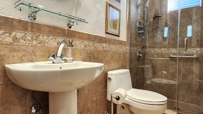 Building Photo - 21416 Carabela