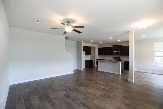 Building Photo - 8108 Ausblick Ave