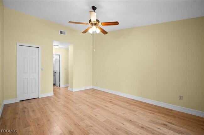 Building Photo - 1417 SW 51st Ln