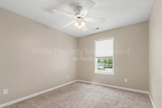 Building Photo - 13606 Red Wine Ct