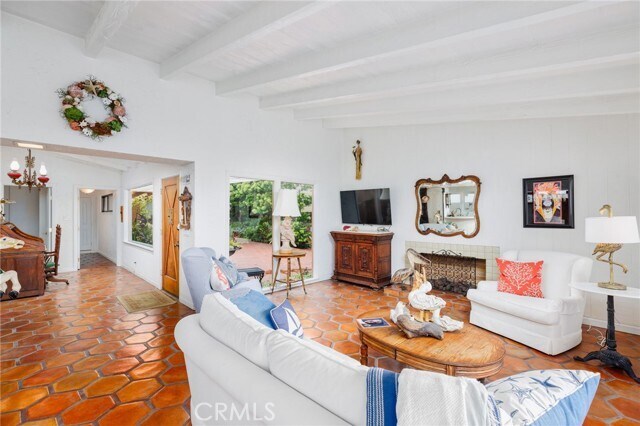 Building Photo - 52 Balboa Coves