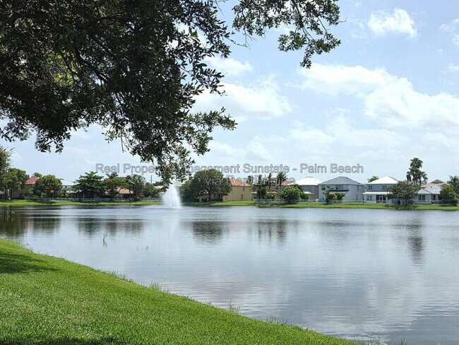 Building Photo - 172 Mulberry Grove Rd