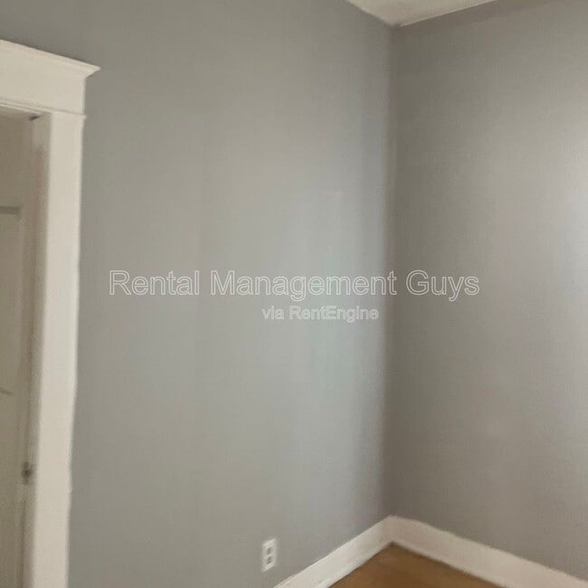 Building Photo - 1015 N Humboldt Ave