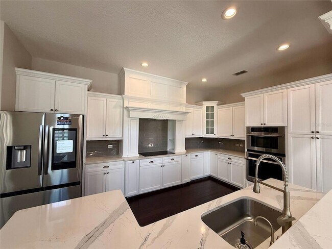 Building Photo - 1328 Celebration Ave