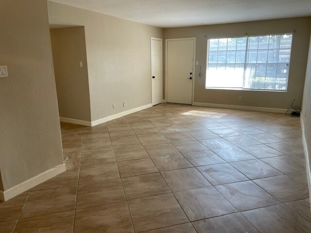 Building Photo - 5550 N Braeswood Blvd