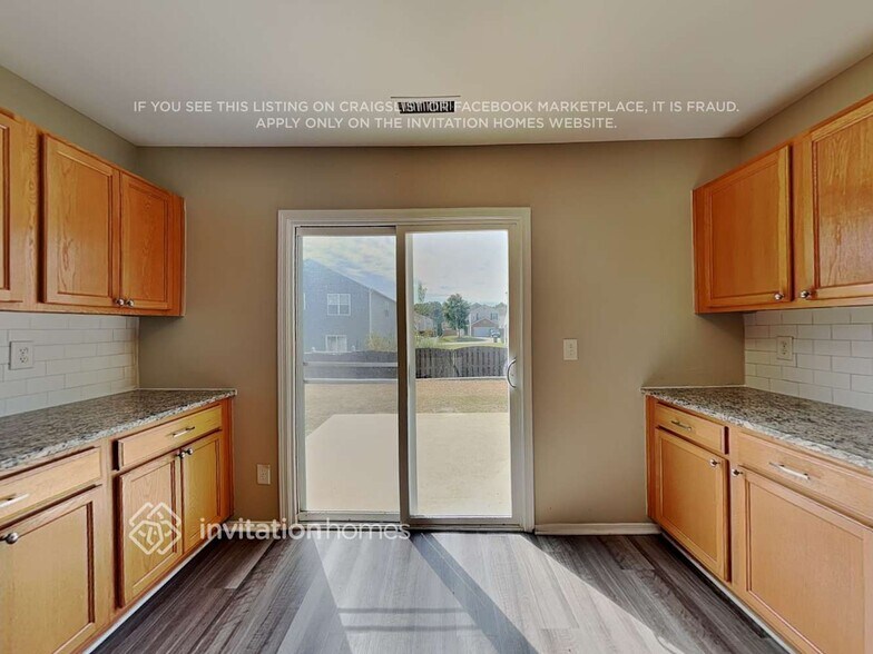 Building Photo - 3116 Varcroft Rd