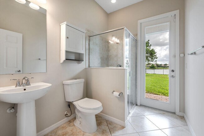Building Photo - 3425 Siena Cir