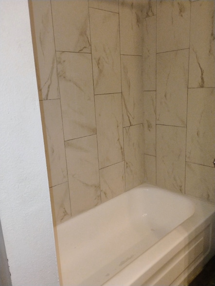 Building Photo - 12240 Jackson Rd