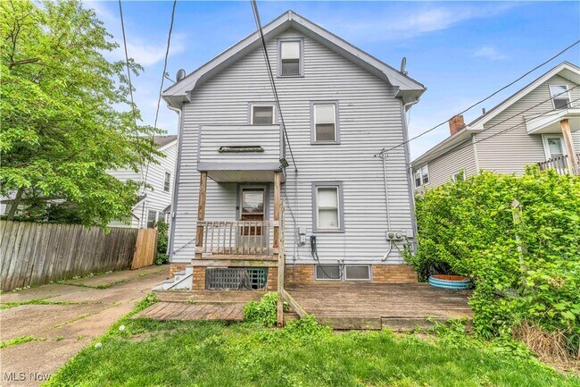 Building Photo - 2145 Waterbury Rd