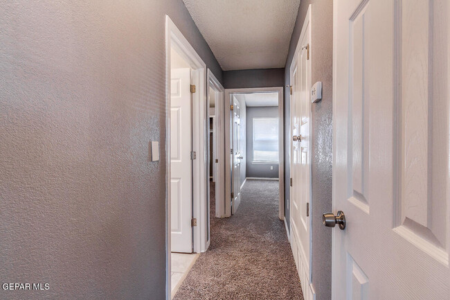 Building Photo - 14240 Bryce Dr