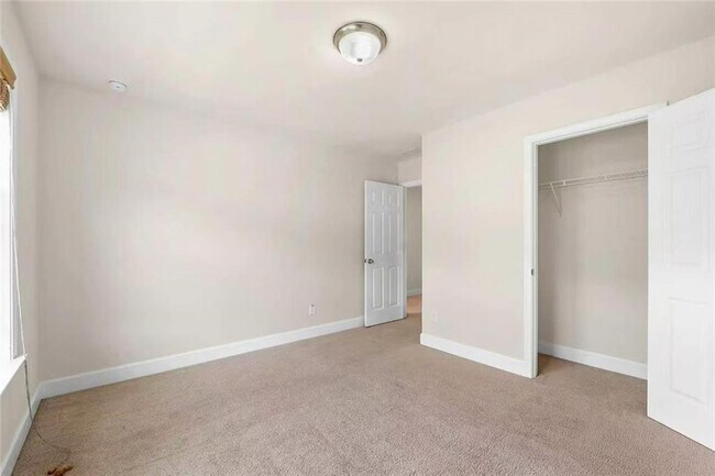 Building Photo - 2588 Cannon Farm Ln