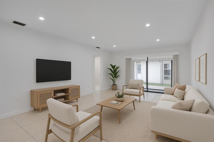 Building Photo - 315 NW 36th Ave