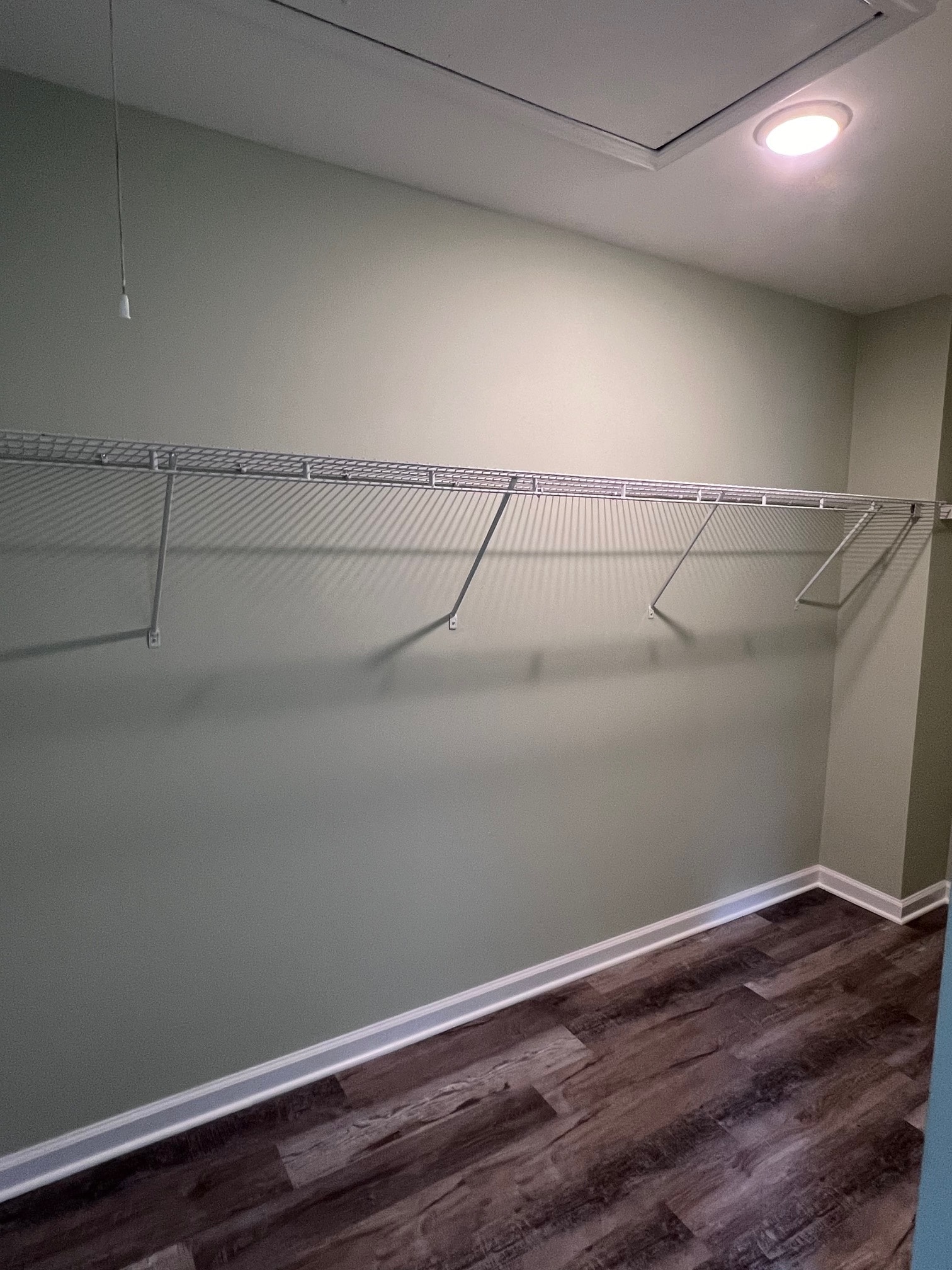 Building Photo - 1011 Meadow View Dr