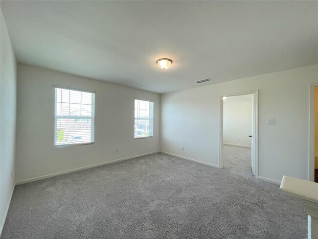 Building Photo - 6820 Bonanza Way