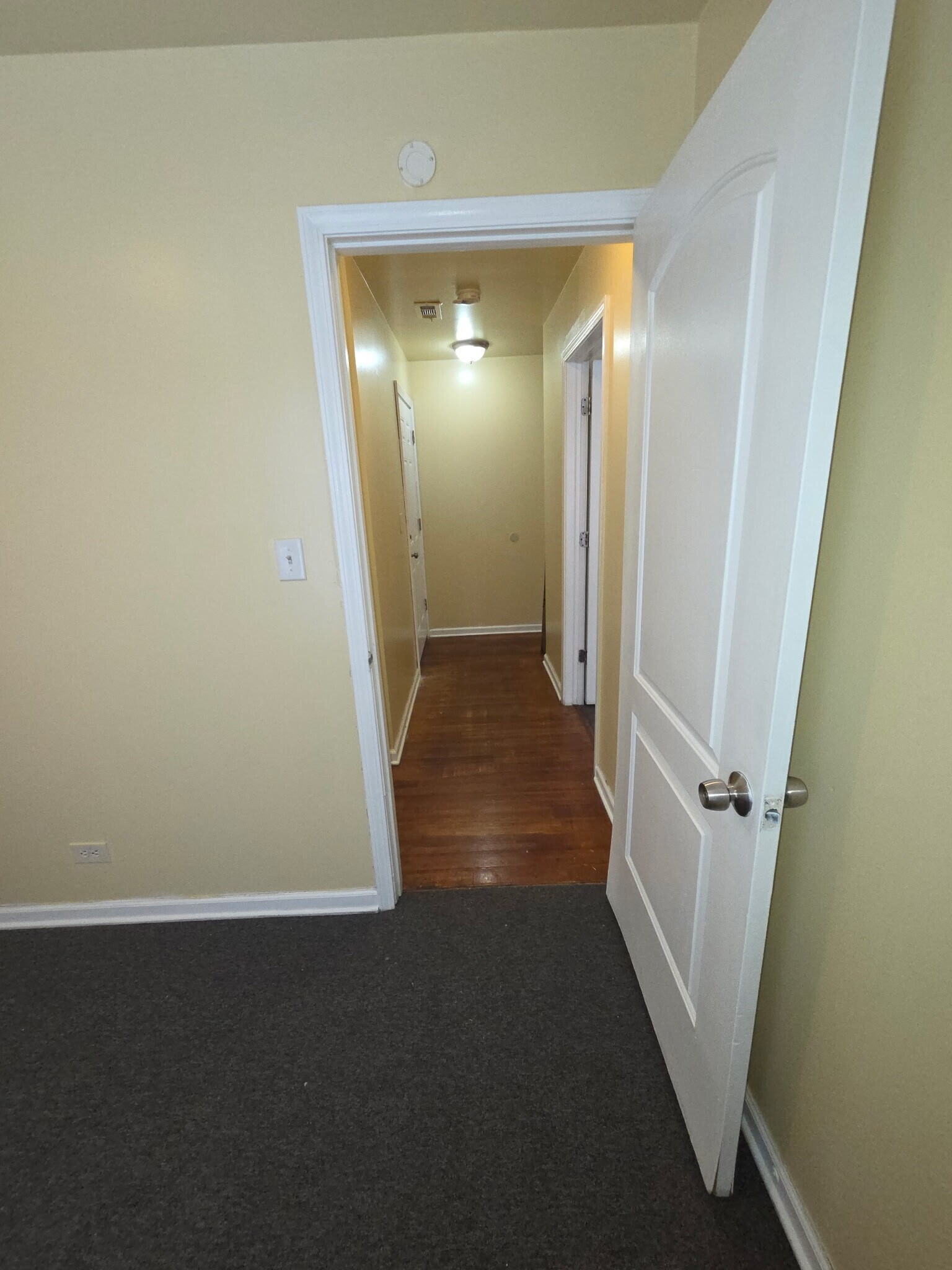 Building Photo - 6669 S Michigan Ave