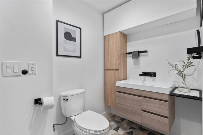 Building Photo - 1702 Landis St