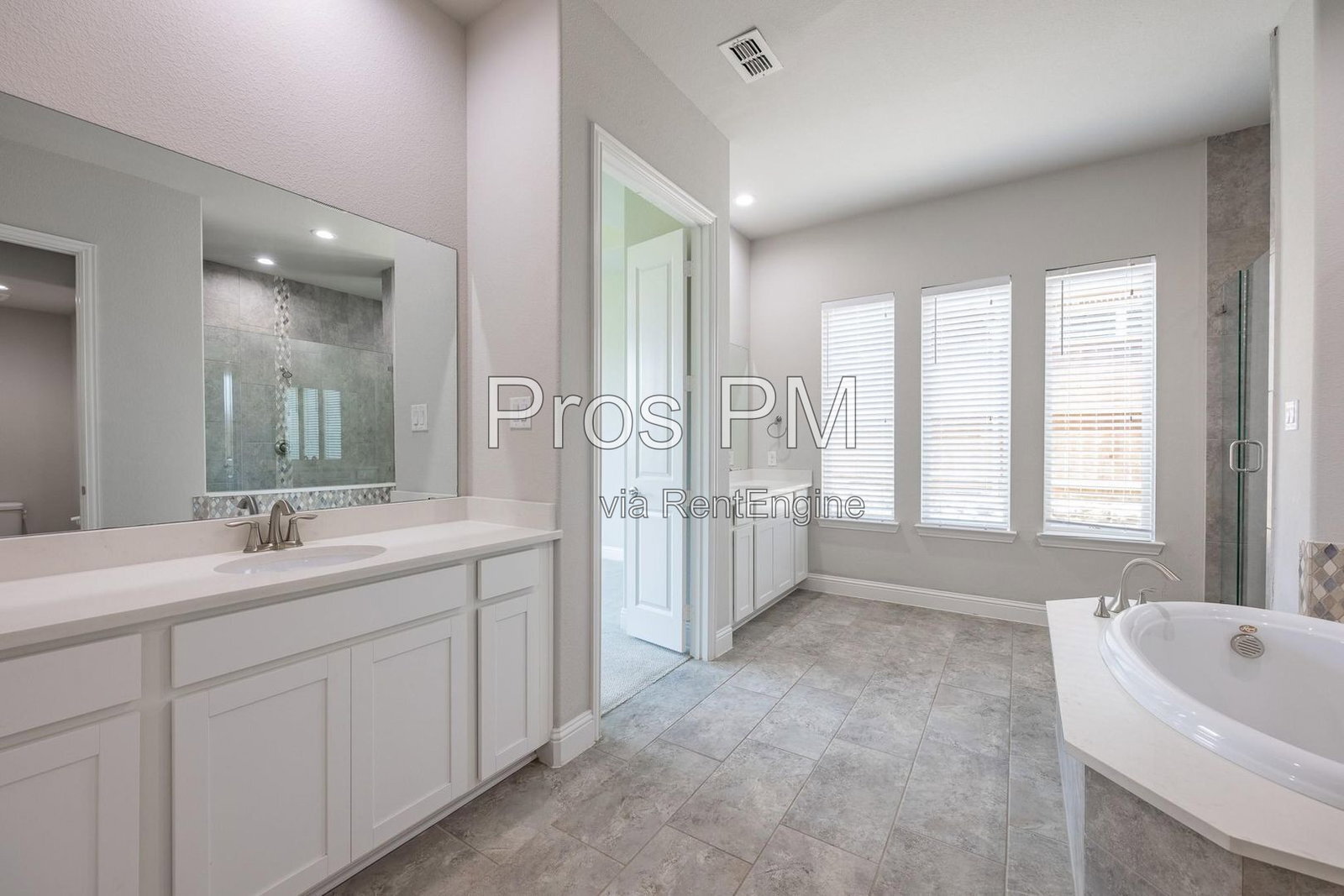 Building Photo - 1017 Wimberly Ln