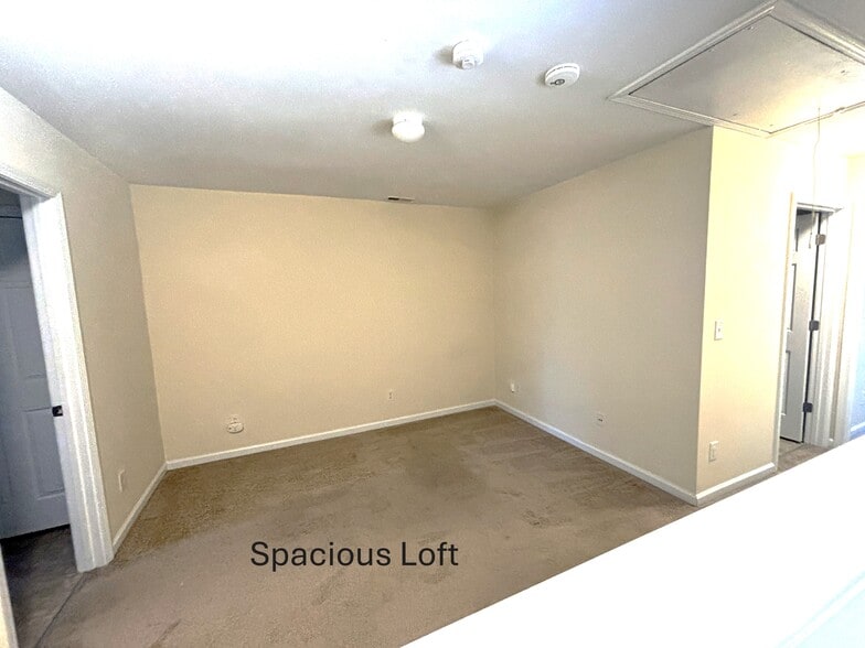 Building Photo - 11619 Stockdale Ct