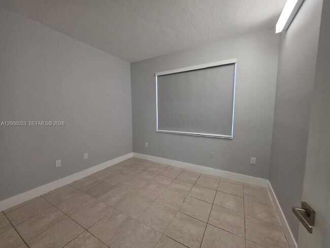 Building Photo - 8874 W Flagler St