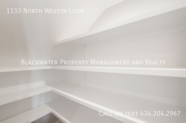 Building Photo - 1133 N Westyn Lp