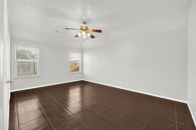 Building Photo - 1831 Mickle Creek Dr