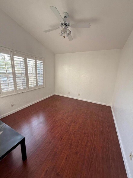 Building Photo - 7759 Great Glen Cir