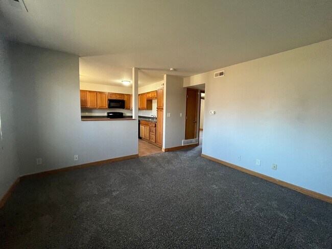 Building Photo - 2635 N 42nd St