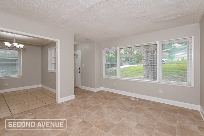 Building Photo - 5566 Cypress Dr