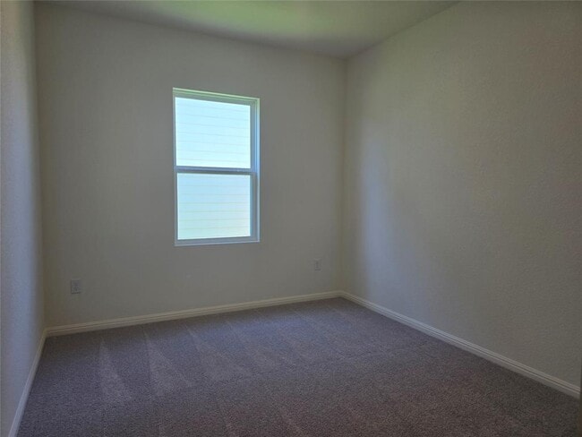Building Photo - 121 Blazilmar Ln