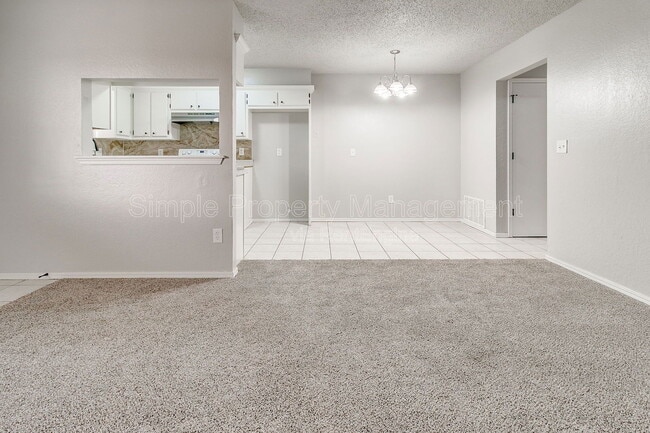 Building Photo - 129 SE 42nd St