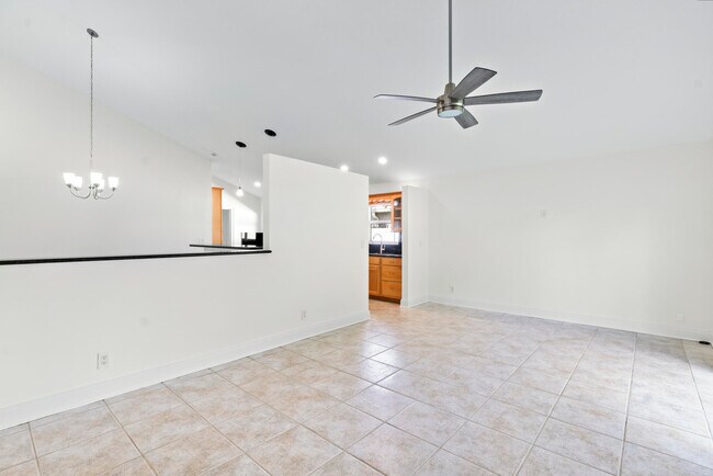 Building Photo - 4545 Brandywine Dr