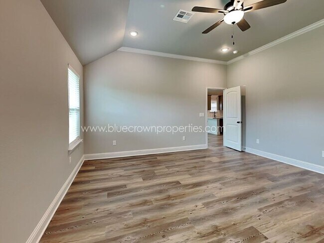 Building Photo - 2108 Gabriel Dr