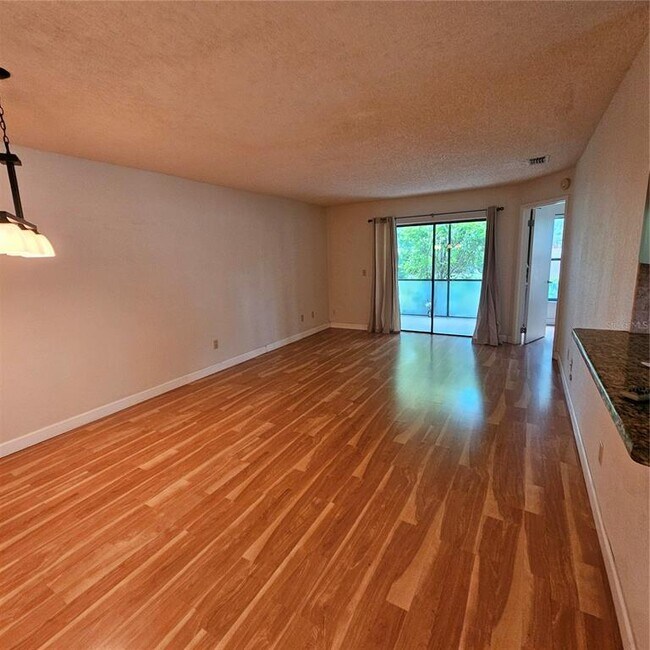 Building Photo - 7801 Sugar Brook Ct