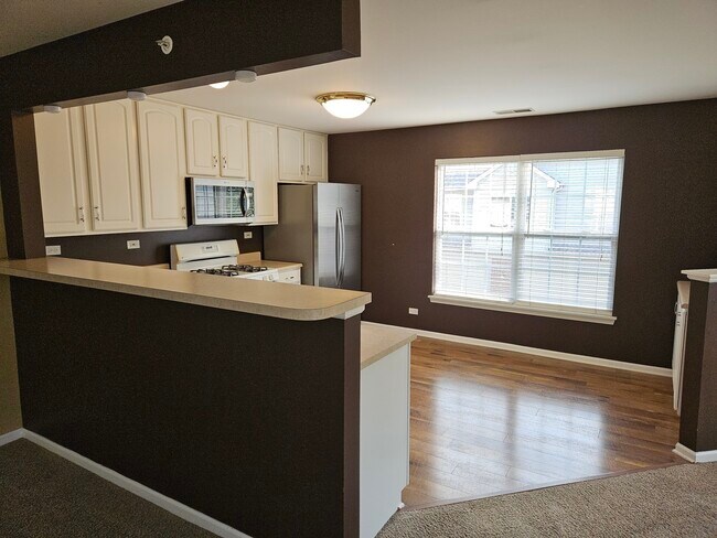 Building Photo - 2243 Rockefeller Dr