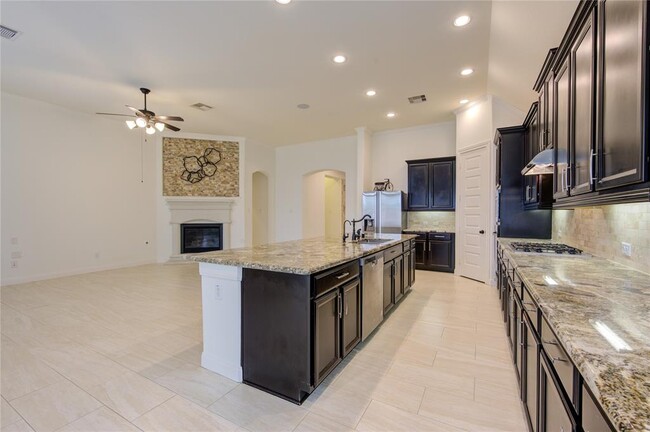 Building Photo - 25642 Luna Vista Dr
