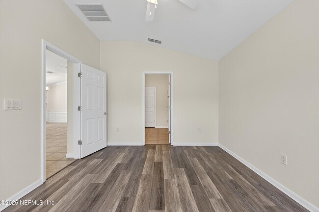 Building Photo - 8986 Tropical Bend Cir