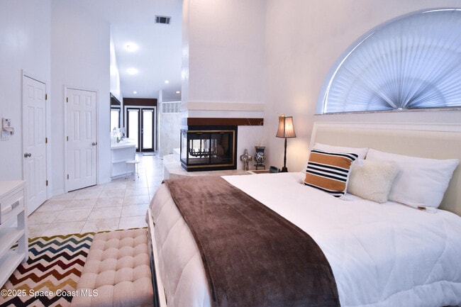 Building Photo - 101 Island Grove Dr