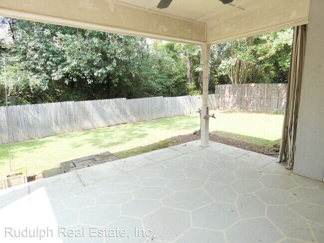Building Photo - 2 br, 2 bath House - 241 Crest Lake Drive