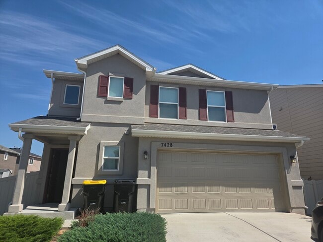 Building Photo - 7428 Benecia Dr