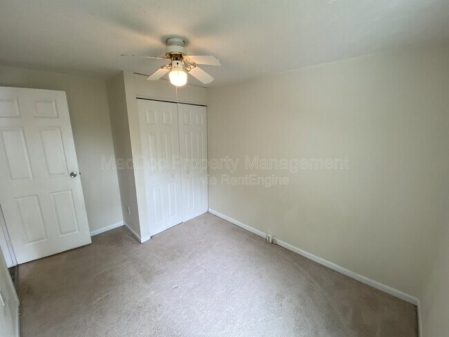 Building Photo - 4749 Hedrick Ln
