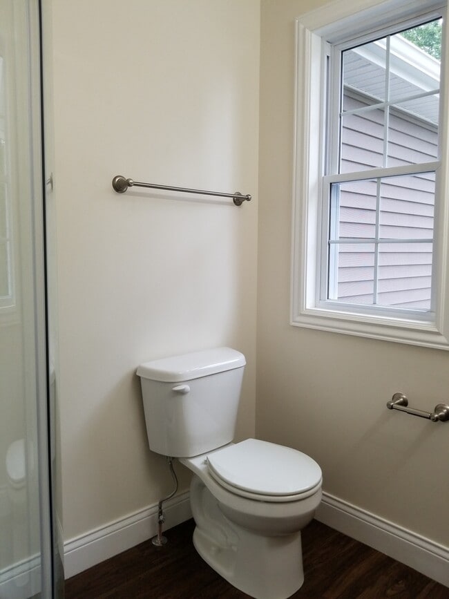 Building Photo - GREAT 3 BED 2 BATH CONDO!!!