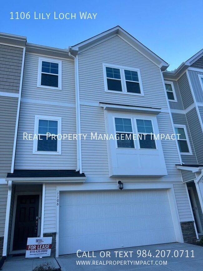 Building Photo - Spacious 4 bedroom 4 Bath Modern Townhome ...