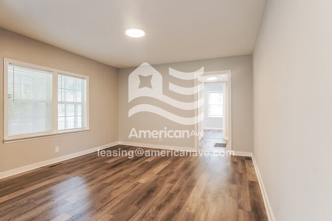 Building Photo - 1009 Ozark Ct
