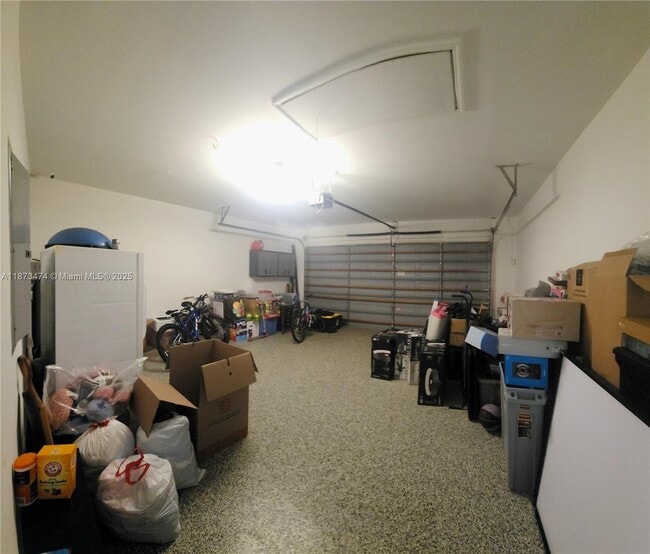 Building Photo - 1489 Lantana Ct