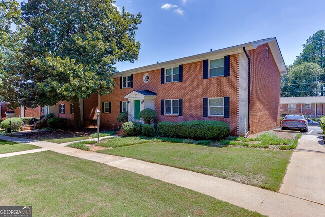 Primary Photo - 4282 Roswell Rd