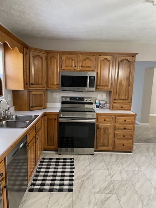 Building Photo - Immaculate Three Bedroom Two and Half Two-Story Charmer