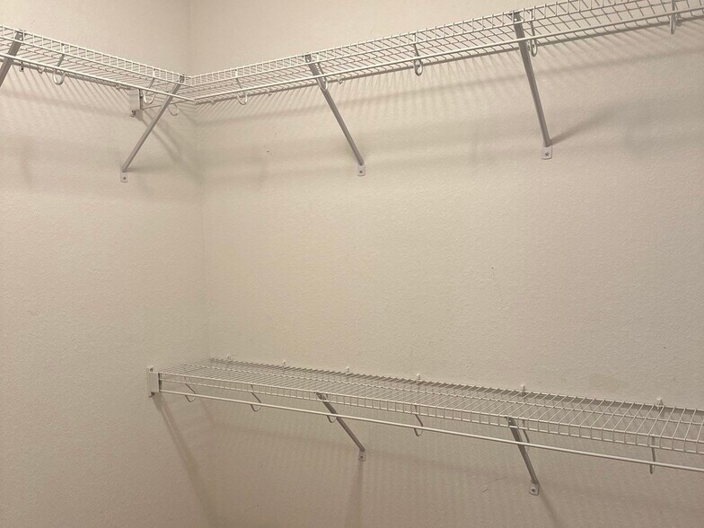 Building Photo - 38 Arbuckle Ln