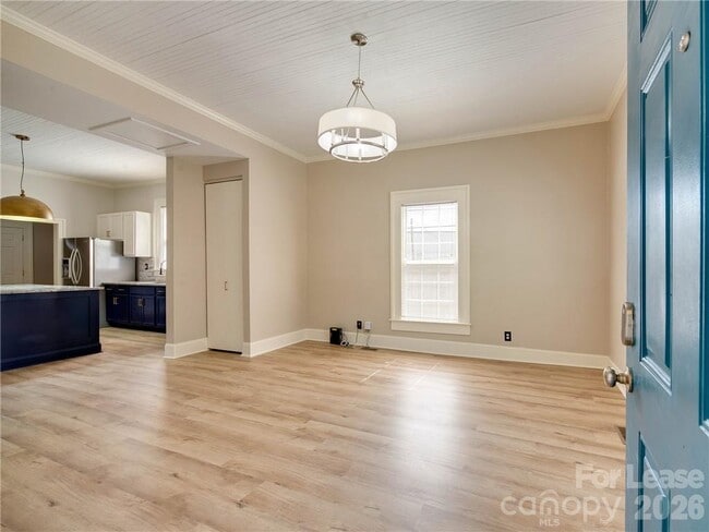 Building Photo - 1100 Pegram St