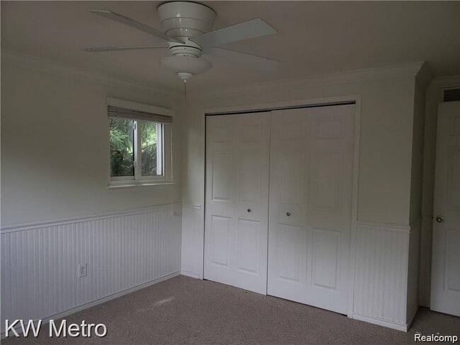 Building Photo - 5969 Slate Dr