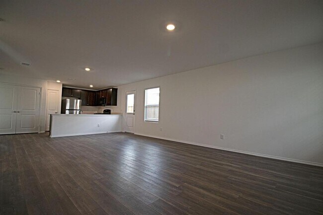 Building Photo - 5701 Manarchos Ln